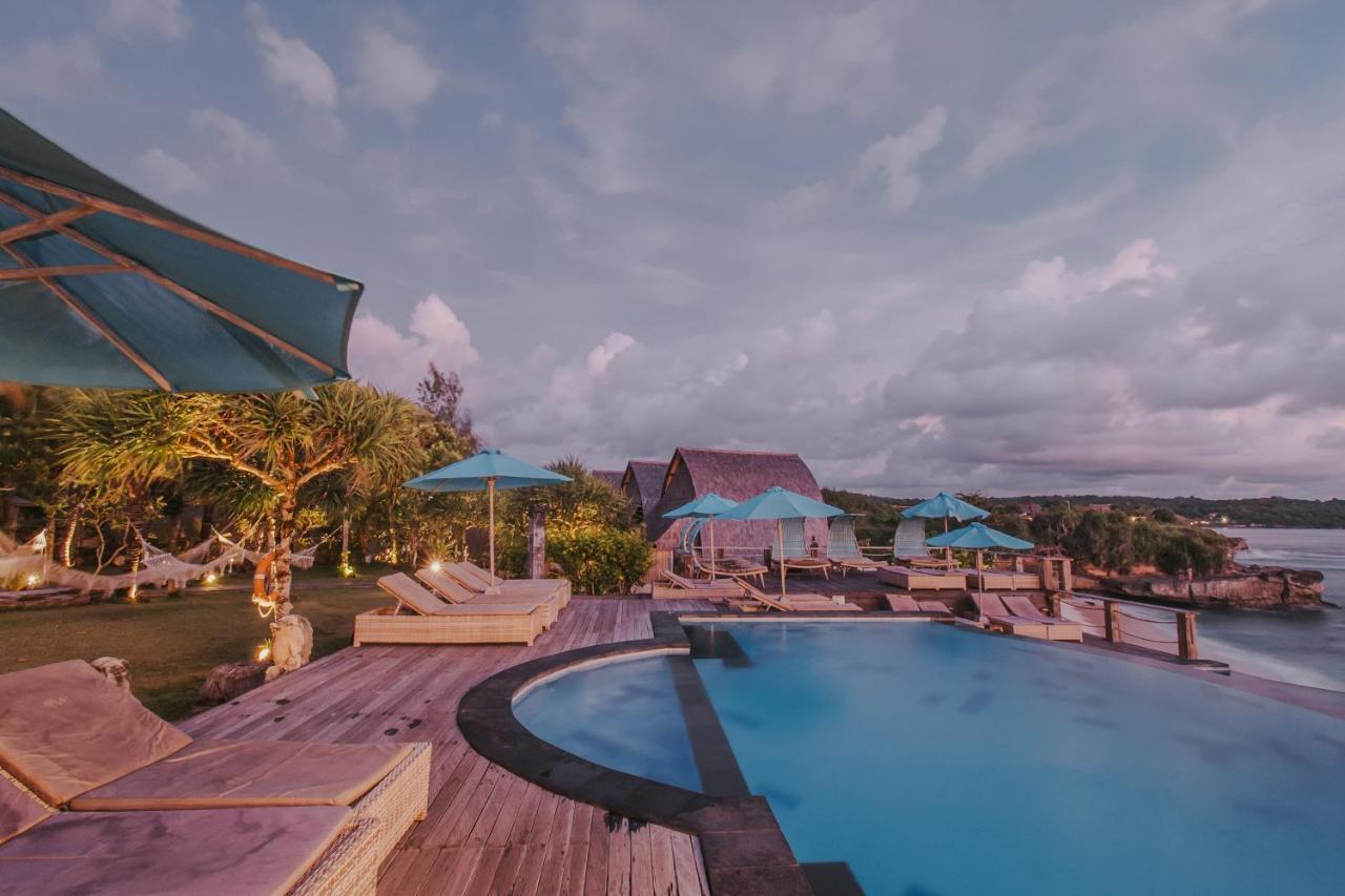 Dream Beach Huts Нуса-Лембонган Экстерьер фото